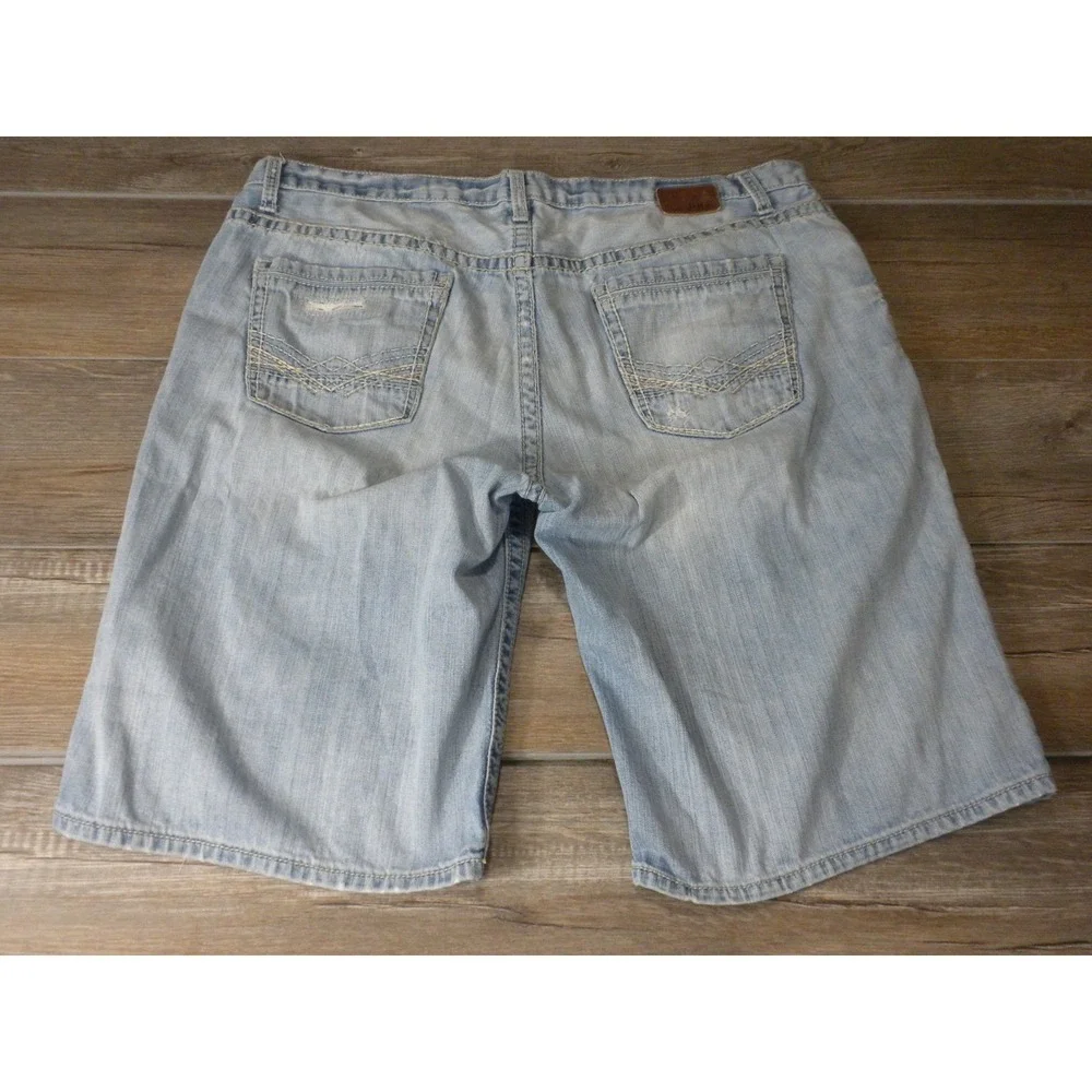 BKE Derek Jean Shorts Mens 42 Blue Denim Distressed Light Wash Relaxed Grunge